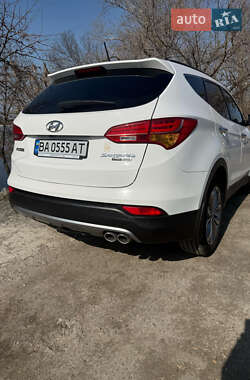 Позашляховик / Кросовер Hyundai Santa FE 2012 в 