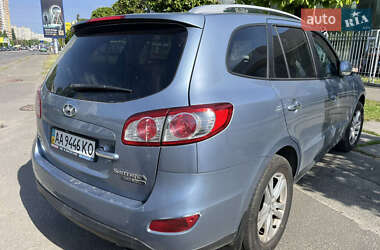 Внедорожник / Кроссовер Hyundai Santa FE 2011 в Киеве