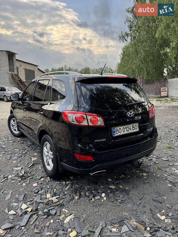 Внедорожник / Кроссовер Hyundai Santa FE 2010 в Кременце