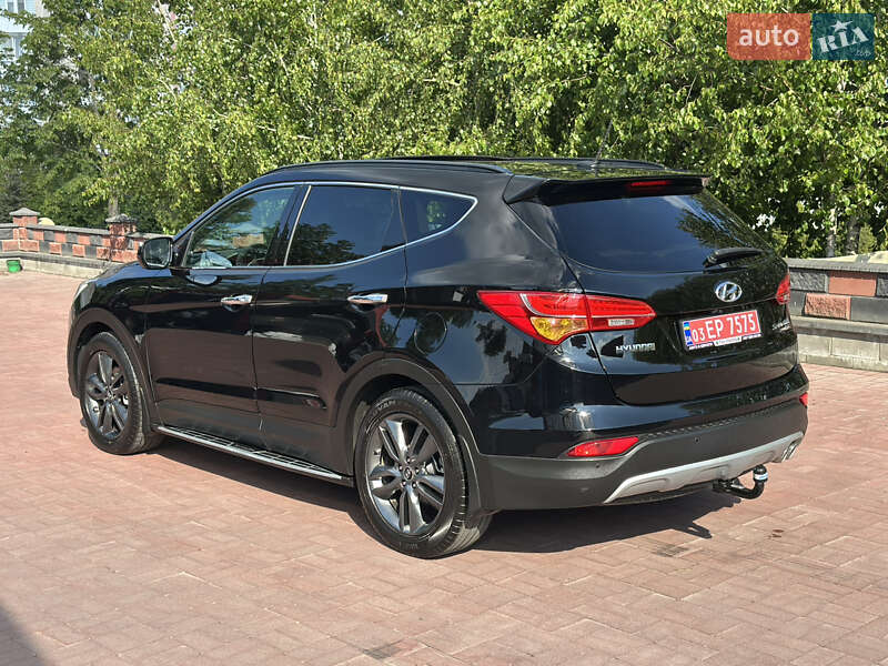 Позашляховик / Кросовер Hyundai Santa FE 2014 в Рівному