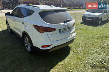 Позашляховик / Кросовер Hyundai Santa FE 2017 в 