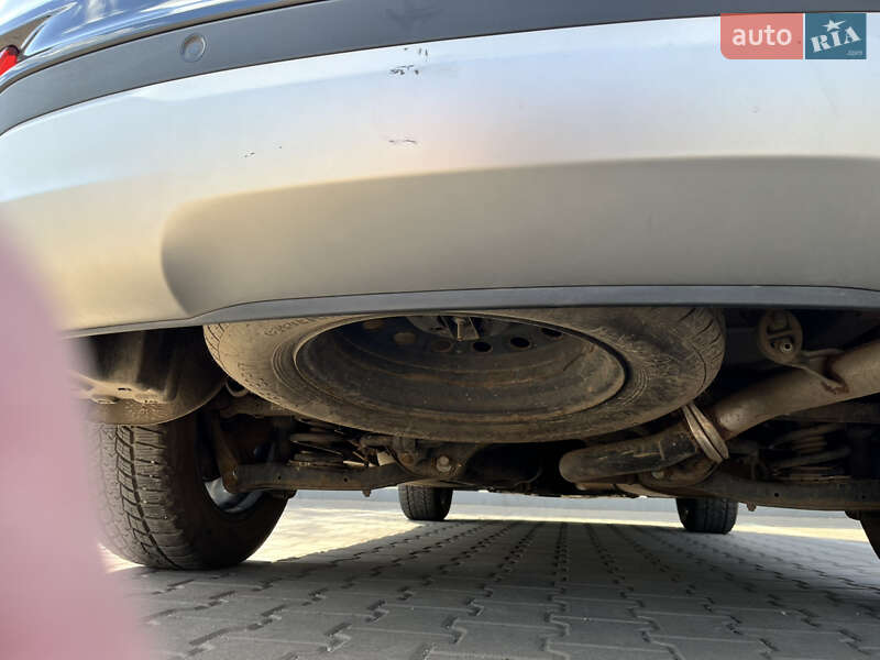 Позашляховик / Кросовер Hyundai Santa FE 2015 в Кривому Розі