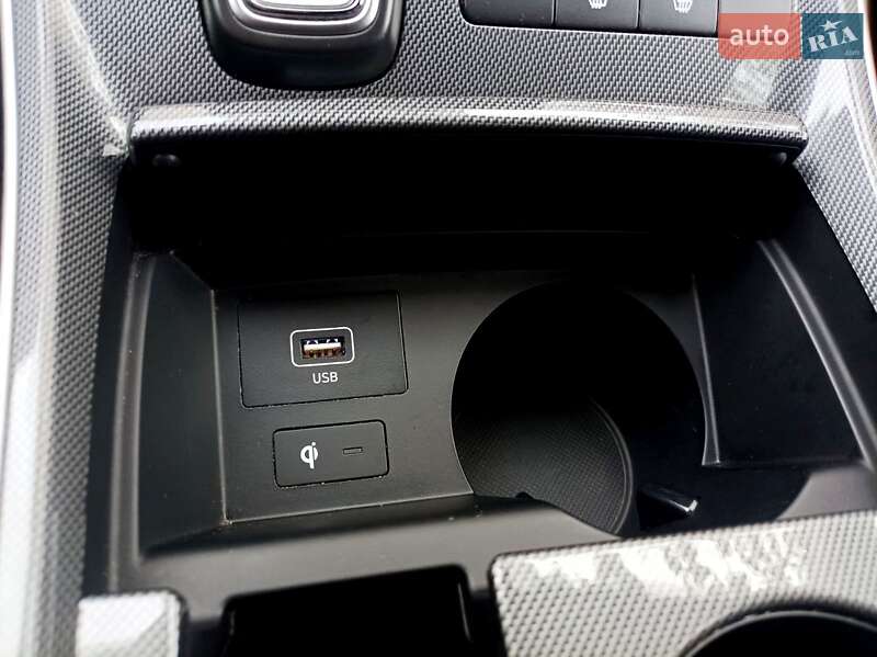 Внедорожник / Кроссовер Hyundai Santa FE 2022 в Одессе