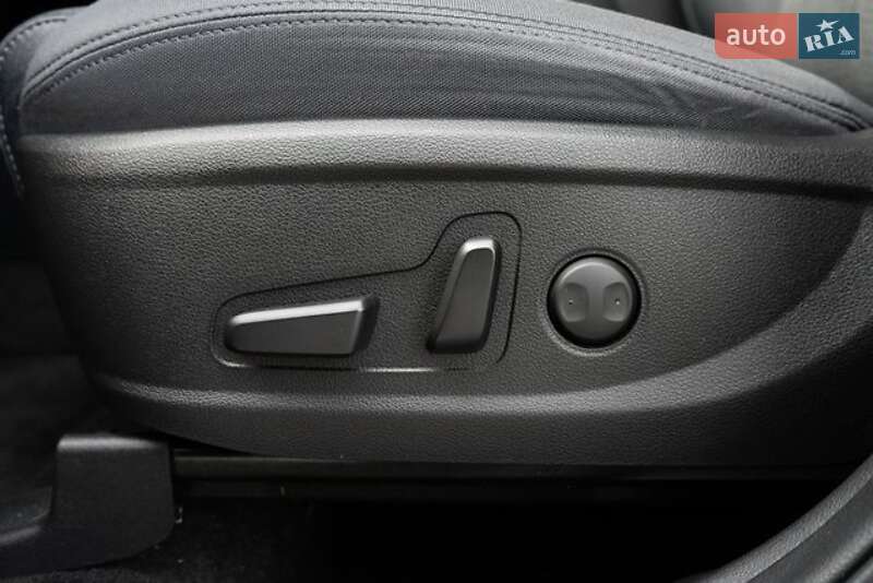 Внедорожник / Кроссовер Hyundai Santa FE 2022 в Одессе