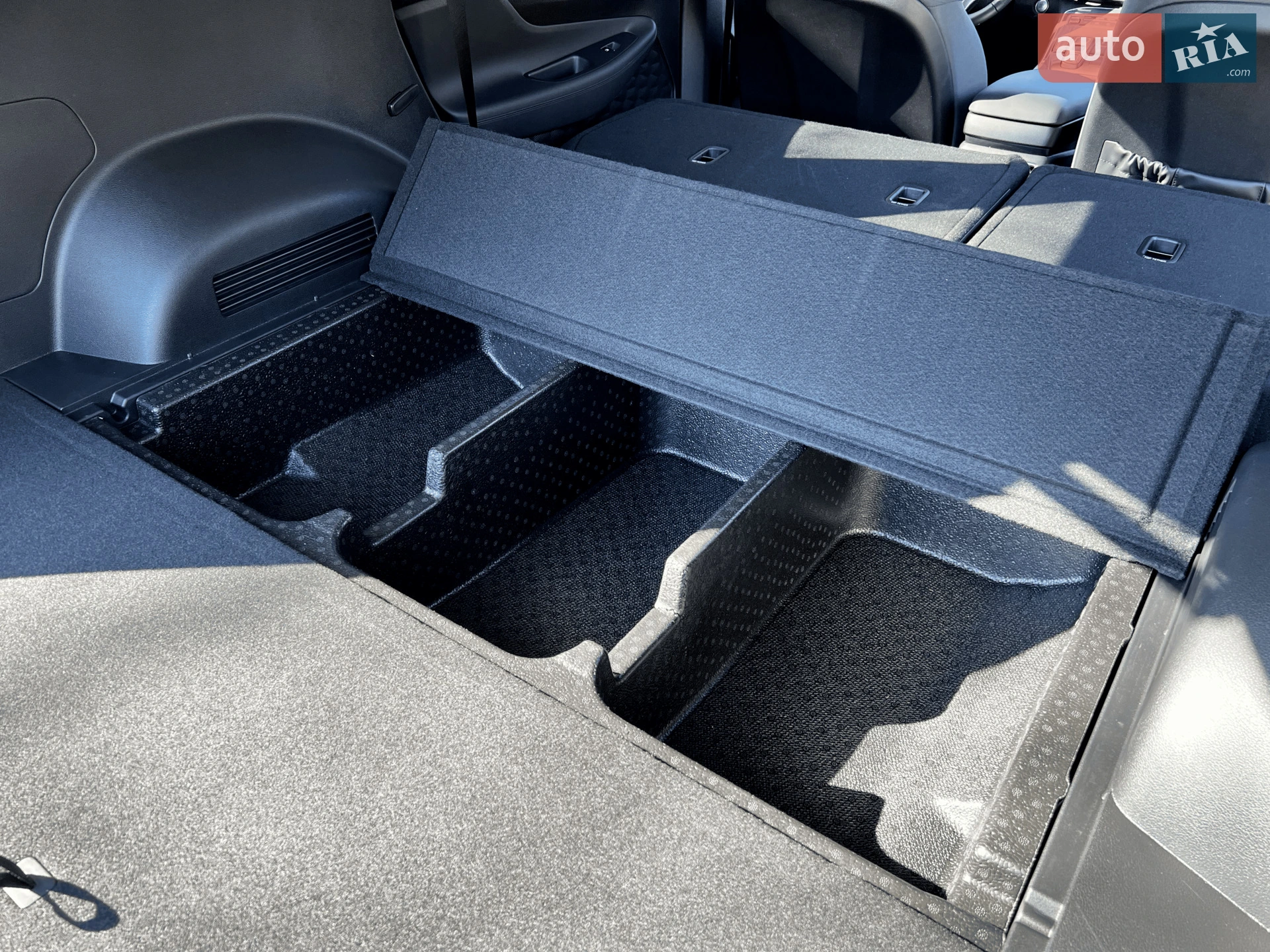 2022 Hyundai Santa Fe - мініатюра 33