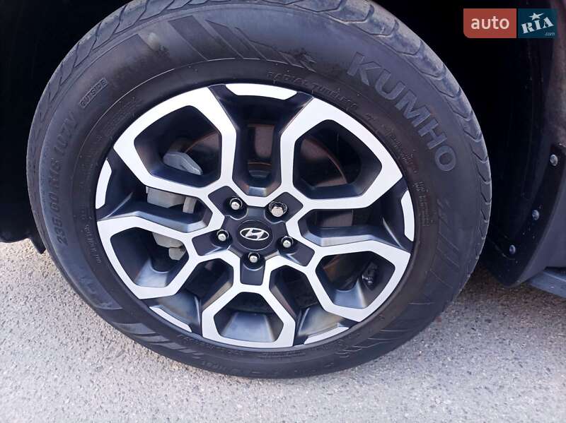 Внедорожник / Кроссовер Hyundai Santa FE 2022 в Одессе