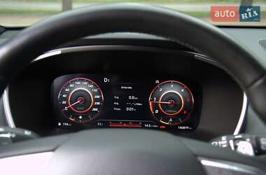 Позашляховик / Кросовер Hyundai Santa FE 2021 в 