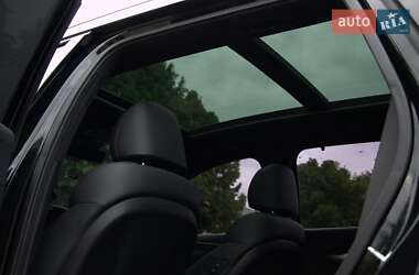 Позашляховик / Кросовер Hyundai Santa FE 2021 в 