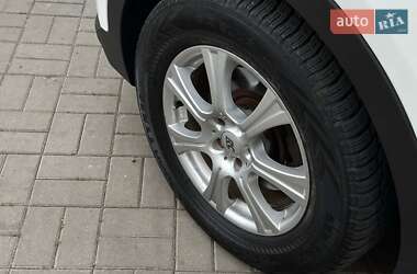 Позашляховик / Кросовер Hyundai Santa FE 2013 в 