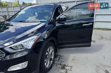 Внедорожник / Кроссовер Hyundai Santa FE 2015 в 