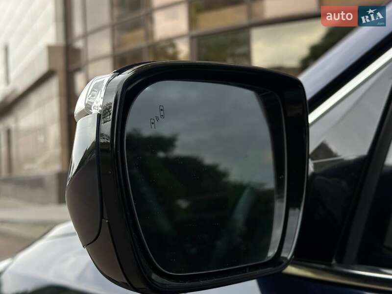 Позашляховик / Кросовер Hyundai Santa FE 2016 в Одесі