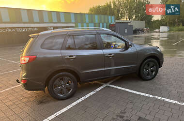 Внедорожник / Кроссовер Hyundai Santa FE 2010 в 