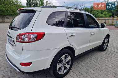 Позашляховик / Кросовер Hyundai Santa FE 2011 в 
