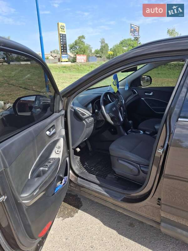 Позашляховик / Кросовер Hyundai Santa FE 2017 в Харкові