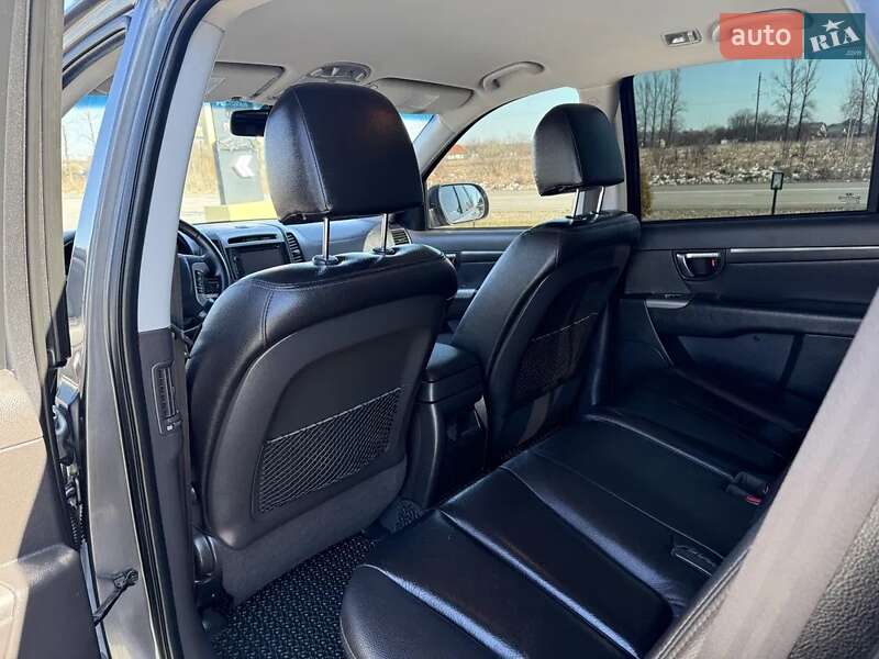 Внедорожник / Кроссовер Hyundai Santa FE 2011 в Верховине