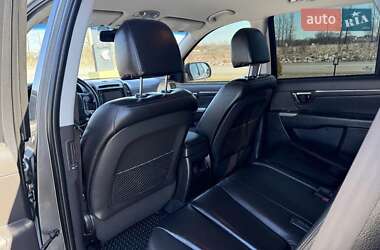 Позашляховик / Кросовер Hyundai Santa FE 2011 в 