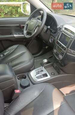Позашляховик / Кросовер Hyundai Santa FE 2012 в 