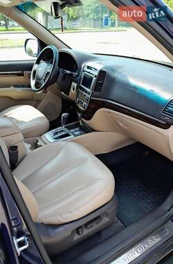 Позашляховик / Кросовер Hyundai Santa FE 2011 в 