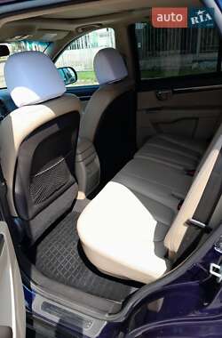 Позашляховик / Кросовер Hyundai Santa FE 2011 в 