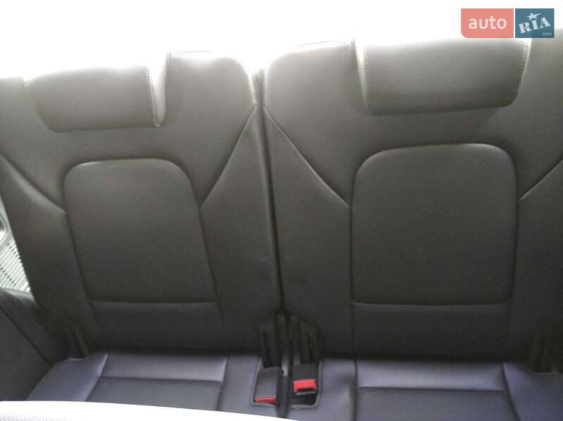 Позашляховик / Кросовер Hyundai Santa FE 2014 в Могилів-Подільському