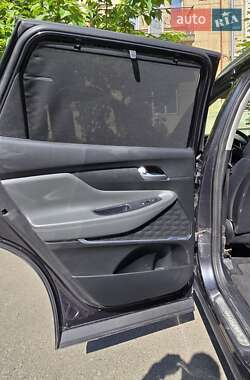 Внедорожник / Кроссовер Hyundai Santa FE 2020 в 