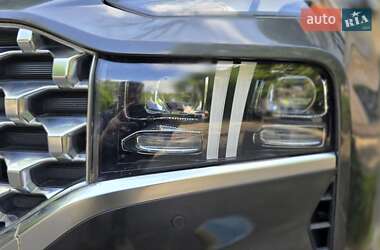 Внедорожник / Кроссовер Hyundai Santa FE 2020 в 