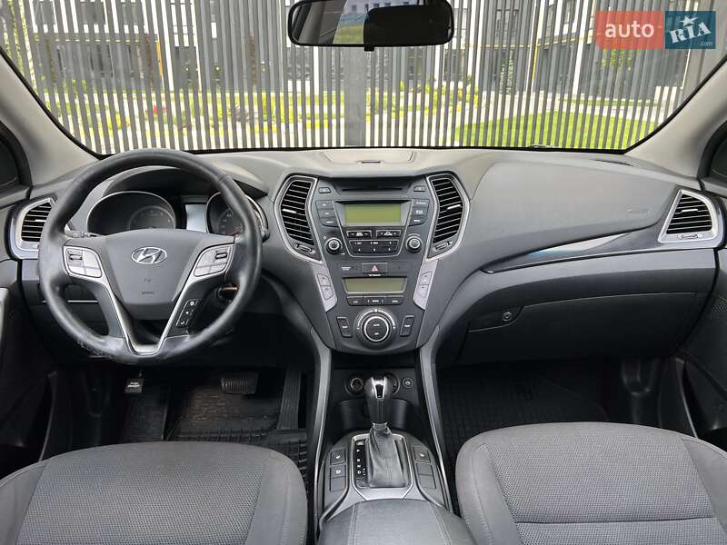 Позашляховик / Кросовер Hyundai Santa FE 2013 в Бучі