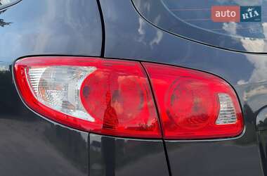 Позашляховик / Кросовер Hyundai Santa FE 2010 в 