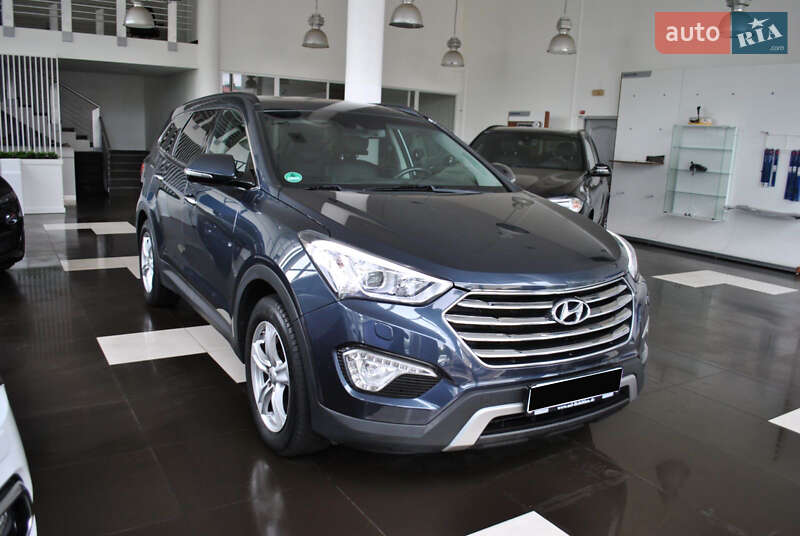 Позашляховик / Кросовер Hyundai Santa FE 2015 в Рівному
