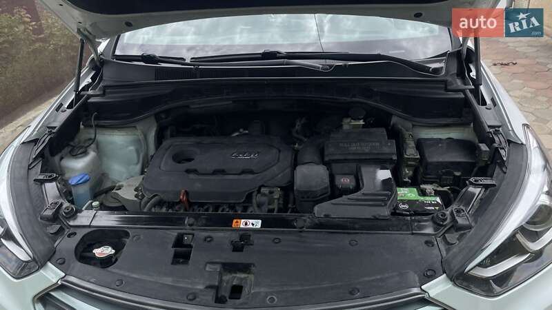 Позашляховик / Кросовер Hyundai Santa FE 2018 в Одесі фото 15 Позашляховик / Кросовер Hyundai Santa FE 2018 в Одесі