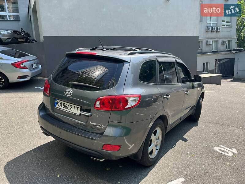 Позашляховик / Кросовер Hyundai Santa FE 2008 в Києві