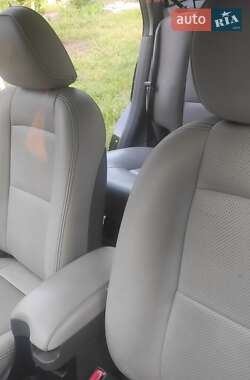 Позашляховик / Кросовер Hyundai Santa FE 2005 в 
