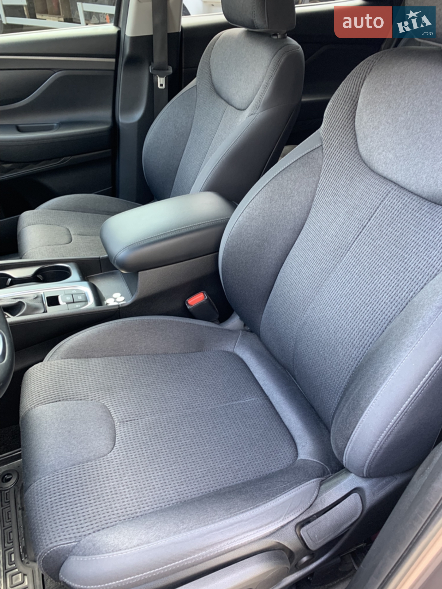 2019 Hyundai Santa Fe - мініатюра 11