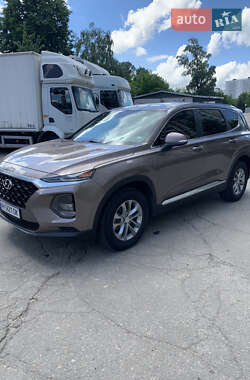 Позашляховик / Кросовер Hyundai Santa FE 2019 в 