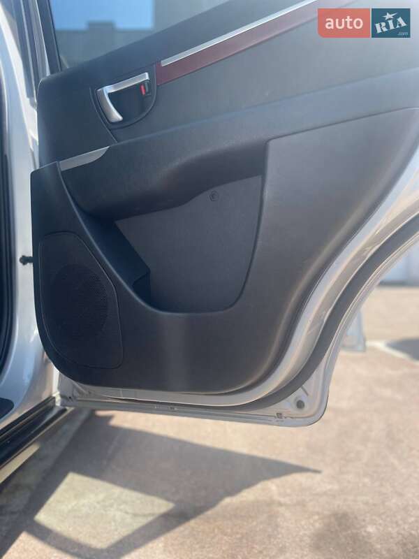 Внедорожник / Кроссовер Hyundai Santa FE 2007 в Киеве фото 14 Внедорожник / Кроссовер Hyundai Santa FE 2007 в Киеве