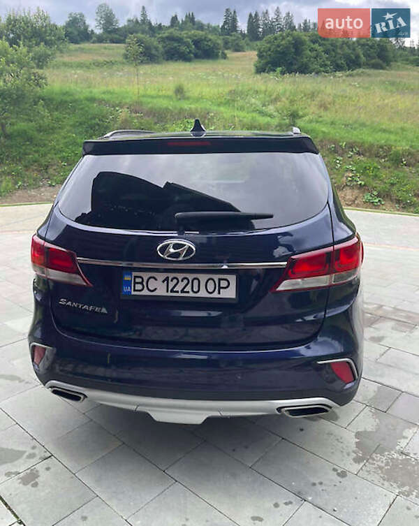 Позашляховик / Кросовер Hyundai Santa FE 2016 в Львові