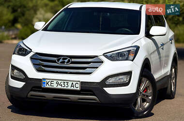Внедорожник / Кроссовер Hyundai Santa FE 2015 в Кривом Роге