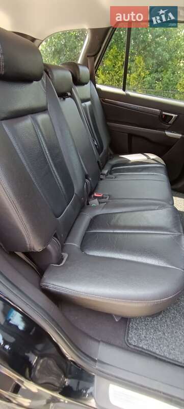 Позашляховик / Кросовер Hyundai Santa FE 2011 в Луцьку