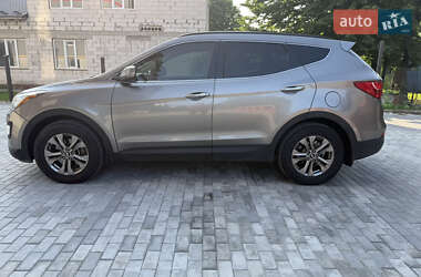 Внедорожник / Кроссовер Hyundai Santa FE 2013 в 