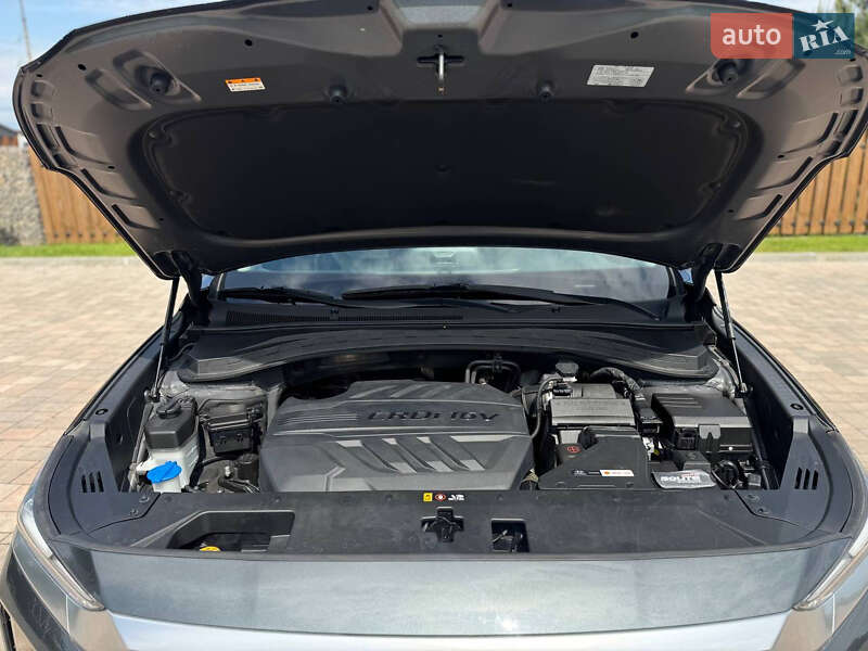 Внедорожник / Кроссовер Hyundai Santa FE 2020 в Ивано-Франковске