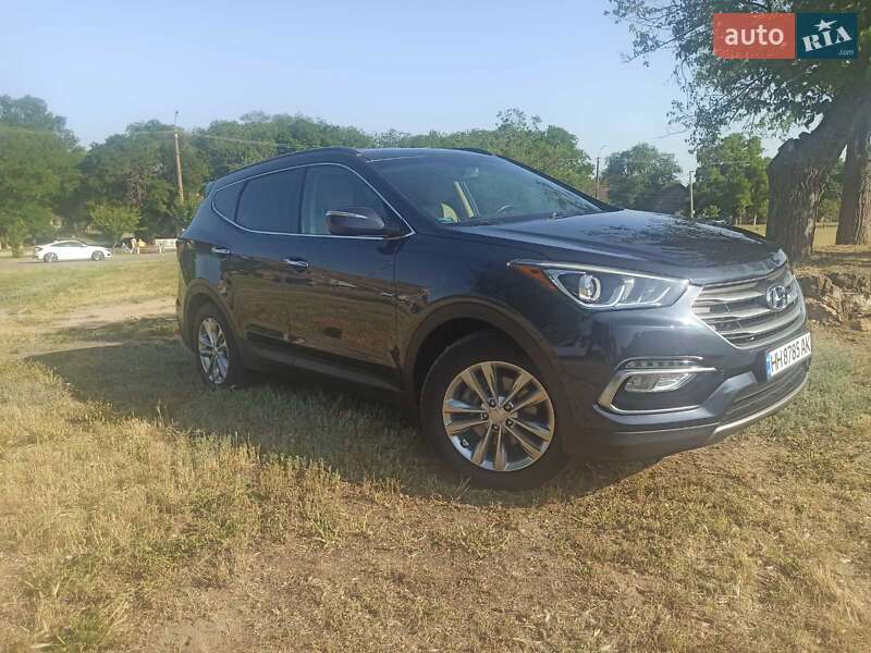 Позашляховик / Кросовер Hyundai Santa FE 2016 в Одесі