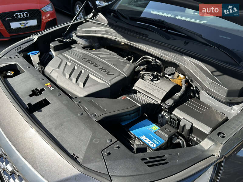 Позашляховик / Кросовер Hyundai Santa FE 2019 в Одесі