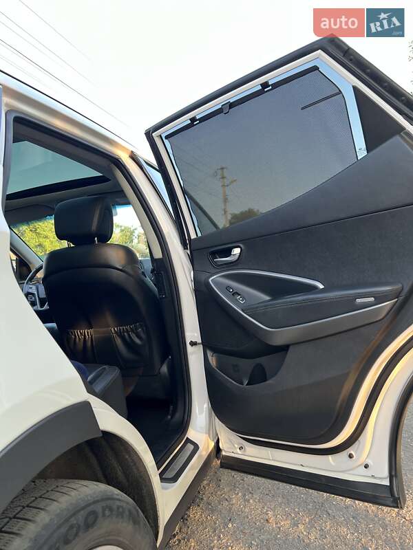 Позашляховик / Кросовер Hyundai Santa FE 2012 в Звенигородці