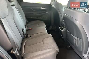 Внедорожник / Кроссовер Hyundai Santa FE 2021 в 