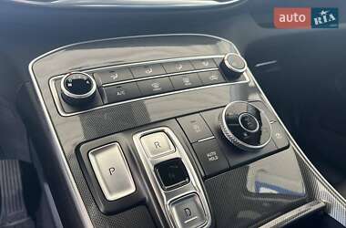 Внедорожник / Кроссовер Hyundai Santa FE 2021 в 