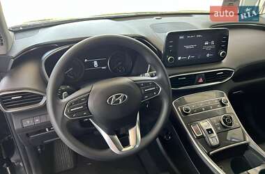 Внедорожник / Кроссовер Hyundai Santa FE 2021 в 