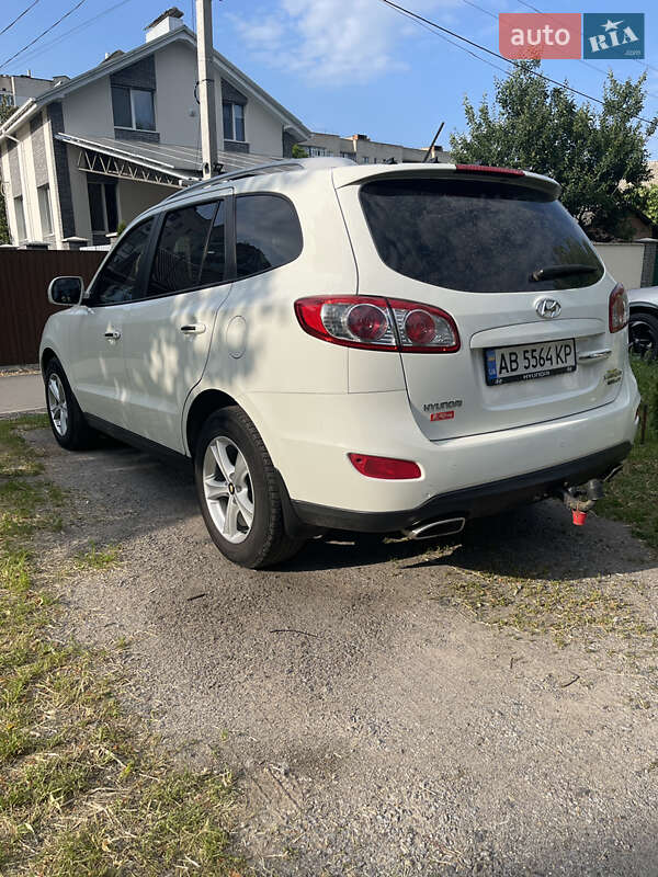 Позашляховик / Кросовер Hyundai Santa FE 2011 в Вінниці