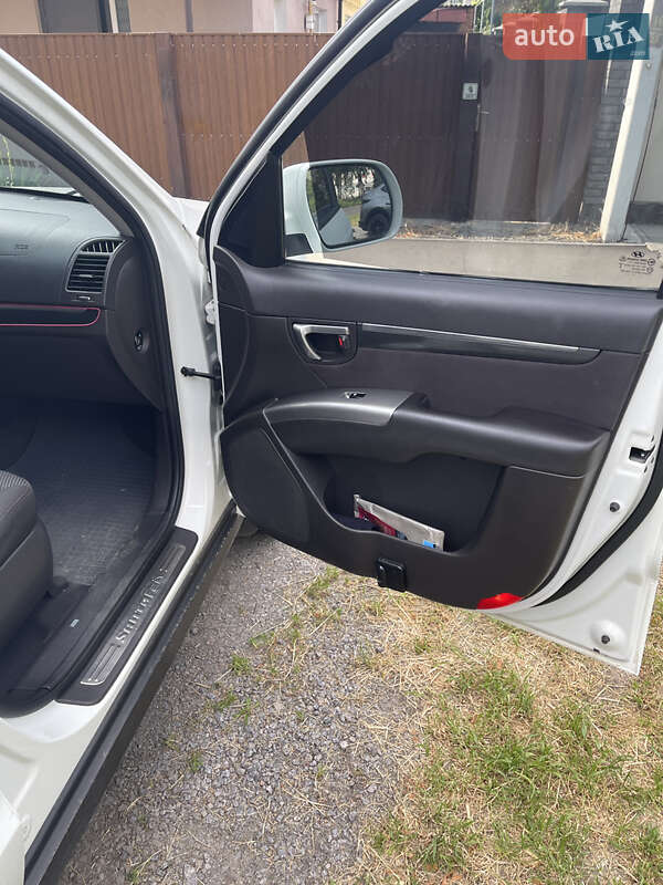 Позашляховик / Кросовер Hyundai Santa FE 2011 в Вінниці