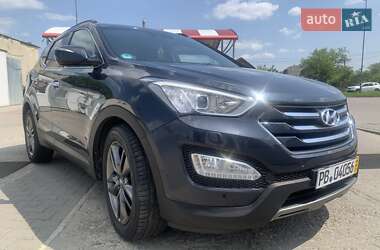 Позашляховик / Кросовер Hyundai Santa FE 2012 в Стрию