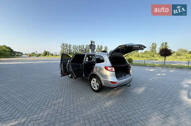 Внедорожник / Кроссовер Hyundai Santa FE 2011 в 